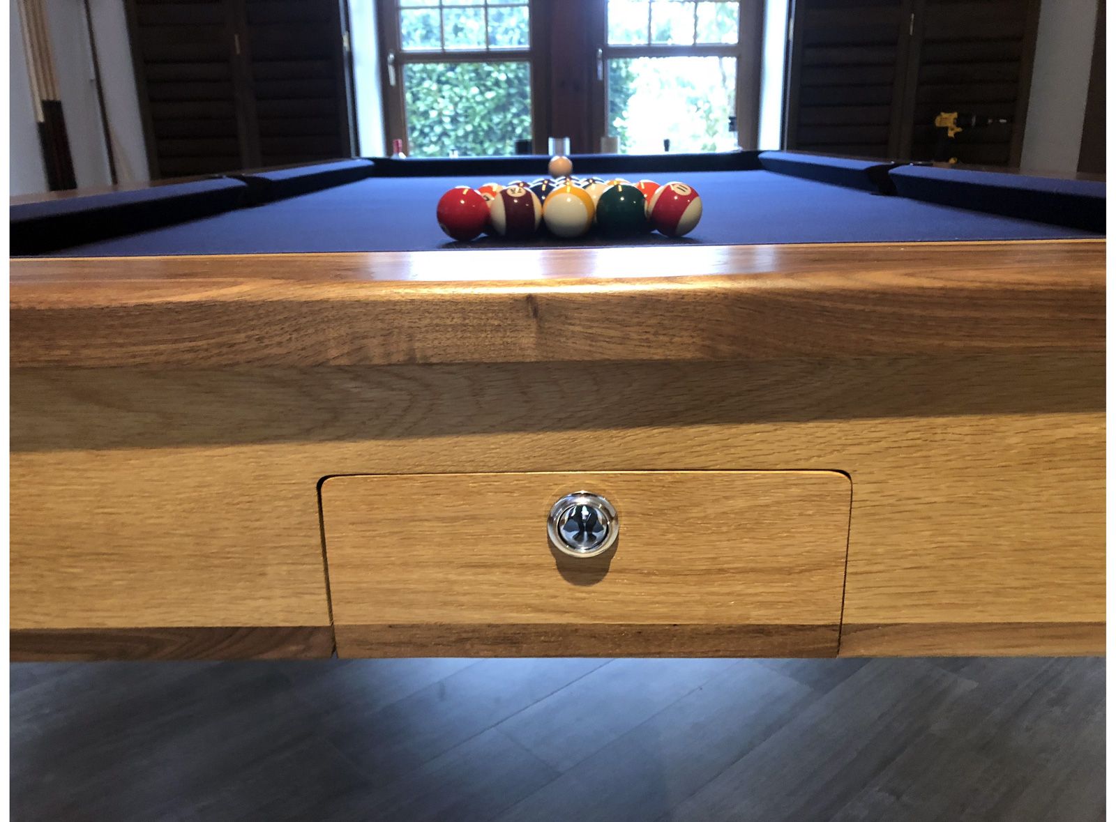 Ball access hatch