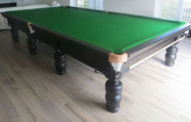 12ft BCE Westbury