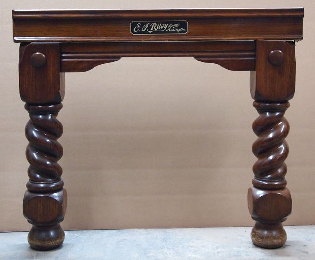 6ft e.j Riley oak with barley twist legs